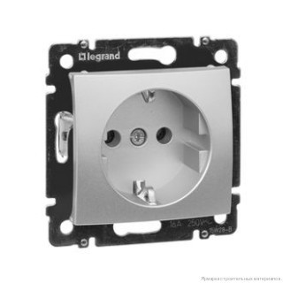 Розетка 2К+З (с заземляющим контактом)Legrand Valena (алюминий)770120