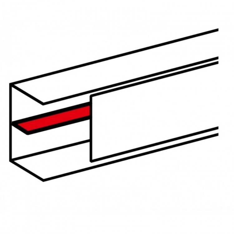 Разделитель-перегородка для настенного кабель-канала Legrand 638008 Metra Разделитель-перегородка для настенного кабель-канала Legrand 638008 Metra