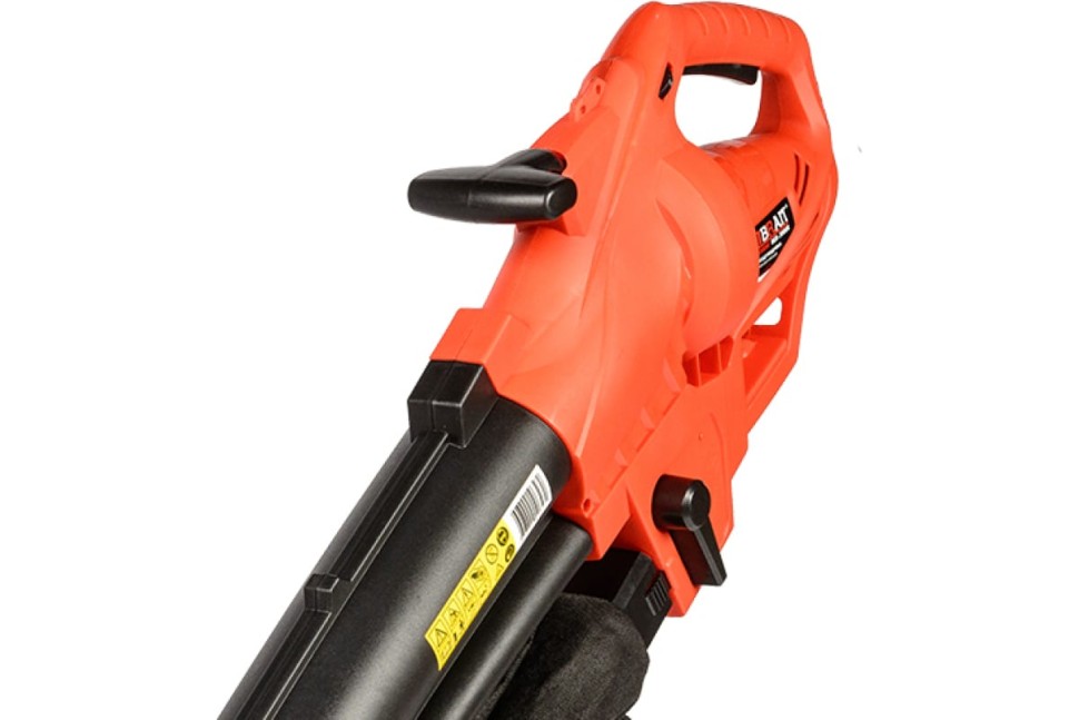 Электрическая воздуходувка BRAIT BEB-3000R 31.01.001.069