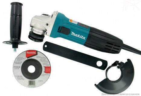 Угловая шлифовальная машина Makita GA4530