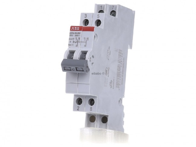 Модульный переключатель ABB E214-16-202 два переключающих контакта 16A (I-0-II)
