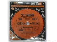 Пильный диск для чистового поперечного реза 300x30x2,6/1,8 12° 10° ATB + 8° SHEAR Z=96 CMT 273.300.96M Пильный диск для чистового поперечного реза 300x30x2,6/1,8 12° 10° ATB + 8° SHEAR Z=96 CMT 273.300.96M